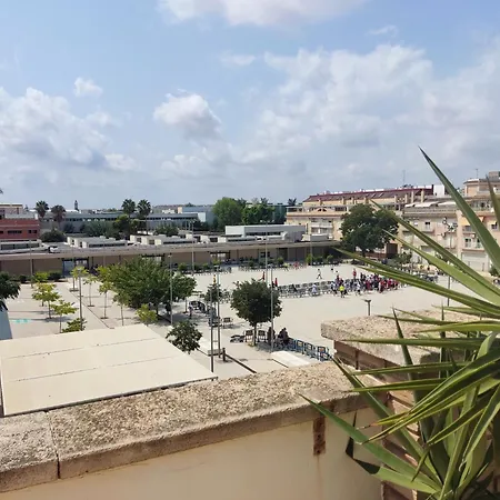 Fully-equipped Luxury Penthouse